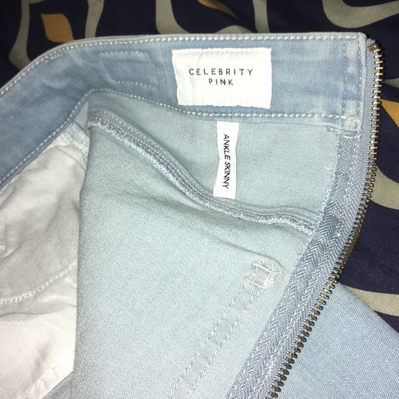 NWOT Celebrity Pink Zip Back Skinny Jeans - Picture 6 of 10